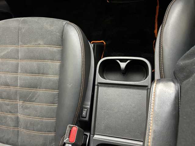 三菱 デリカＤ：５ アクティブギア 大分県 2018(平30)年 7万km アイガーグレーM/ダイヤモンドブラックマイカ 7人乗り/5インチリフトアップ車/社外リアガード/社外サイドステップ/社外ナビ　型式:NX617W/(フルセグTV、DVD再生可、BT対応)/バックカメラ/社外フリップダウンモニター/両側電動スライドドア/ETC/社外デジタルインナーミラー(ドラレコ機能付)/オートライト/HIDヘッドライト/フォグランプ/社外サスペンション/社外16インチアルミホイール(RAYS)