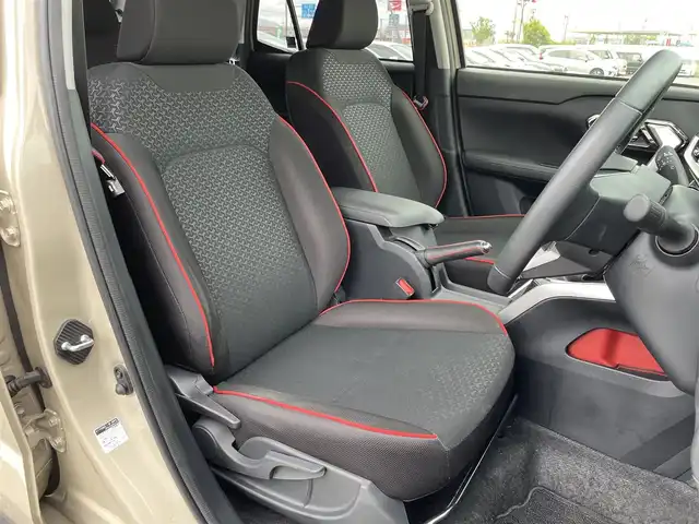 トヨタ ライズ Z 鳥取県 2021(令3)年 3.8万km ナチュラルベージュマイカM ワンオーナー/純正ＤＰオーディオ／フルセグ／ＢＴ/全方位カメラ/ビルトインＥＴＣ/前後ドライブレコーダー/前席シートヒーター/スマートアシスト/レーダークルーズ/レーンアシスト/ＬＥＤヘットライト/オートマチックハイビーム/パーキングアシスト/プッシュエンジンスタート/純正17インチアルミホイール/フォグライト/フロアマット・バイザー