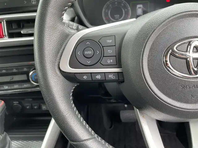 トヨタ ライズ Z 鳥取県 2021(令3)年 3.8万km ナチュラルベージュマイカM ワンオーナー/純正ＤＰオーディオ／フルセグ／ＢＴ/全方位カメラ/ビルトインＥＴＣ/前後ドライブレコーダー/前席シートヒーター/スマートアシスト/レーダークルーズ/レーンアシスト/ＬＥＤヘットライト/オートマチックハイビーム/パーキングアシスト/プッシュエンジンスタート/純正17インチアルミホイール/フォグライト/フロアマット・バイザー