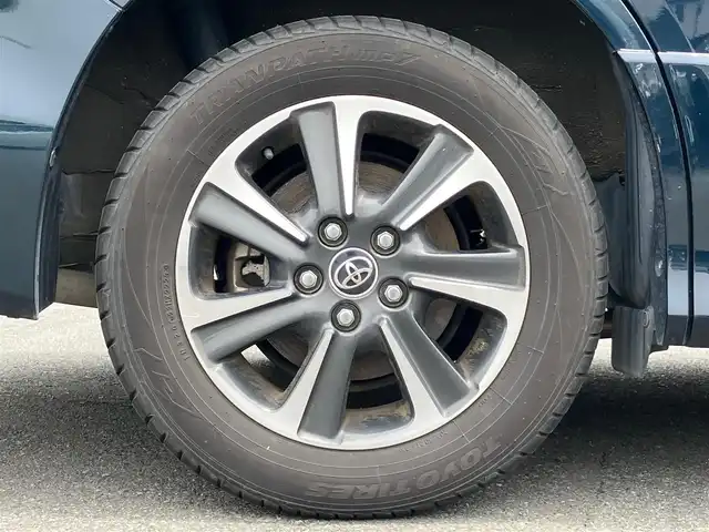 トヨタ ノア Si 静岡県 2018(平30)年 2.5万km ブラッキッシュアゲハガラスフレーク エンジンスタートストップ/福祉車両/スロープ/パワーステアリング/パワーウィンドウ/アイドリングストップ/スマートキー/Wオートエアコン/クルーズコントロール/フリップダウンモニター/ETC/USB入力端子/バックカメラ/純正SDナビ（CD.BT.フルセグ）/3列シート/ドライブレコーダー/ウォークスルー/純正フロアマット/純正アルミホイール/両側パワースライドドア/ABS/横滑り防止装置/コーナーセンサー前後/レーンキープアシスト/オートライト/オートマチックハイビーム/Wエアバック/衝突軽減システム