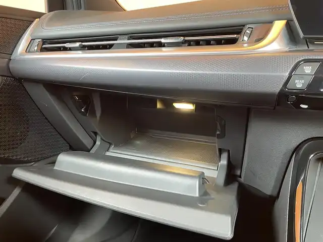 ＢＭＷ ＢＭＷ ２１８ｄ アクティブツアラー Mスポーツ 愛知県 2022(令4)年 2万km 青Ｍ 純正HDDナビ/　BT/USB/AppleCarPlay/AndroidAuto/リアビューカメラ/アクティブクルーズコントロール/レーンキープアシスト/ブラインドスポットモニター/パーキングアシスト/パドルシフト/ハーフレザーシート/パワーシート/シートヒーター/ワイヤレスチャージング/アダプティブLEDヘッドライト/パワーバックドア/純正１７インチAW/保証書/取扱説明書/スペアキー