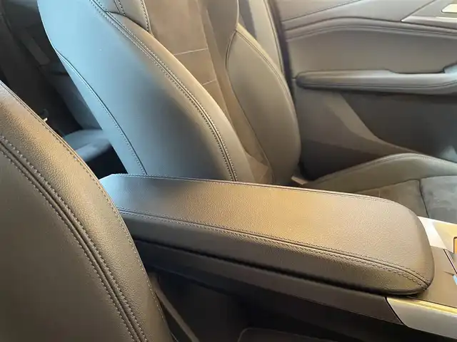 ＢＭＷ ＢＭＷ ２１８ｄ アクティブツアラー Mスポーツ 愛知県 2022(令4)年 2万km 青Ｍ 純正HDDナビ/　BT/USB/AppleCarPlay/AndroidAuto/リアビューカメラ/アクティブクルーズコントロール/レーンキープアシスト/ブラインドスポットモニター/パーキングアシスト/パドルシフト/ハーフレザーシート/パワーシート/シートヒーター/ワイヤレスチャージング/アダプティブLEDヘッドライト/パワーバックドア/純正１７インチAW/保証書/取扱説明書/スペアキー