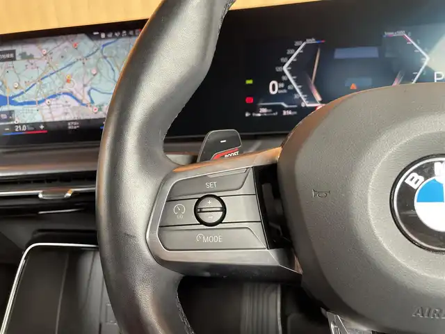 ＢＭＷ ＢＭＷ ２１８ｄ アクティブツアラー Mスポーツ 愛知県 2022(令4)年 2万km 青Ｍ 純正HDDナビ/　BT/USB/AppleCarPlay/AndroidAuto/リアビューカメラ/アクティブクルーズコントロール/レーンキープアシスト/ブラインドスポットモニター/パーキングアシスト/パドルシフト/ハーフレザーシート/パワーシート/シートヒーター/ワイヤレスチャージング/アダプティブLEDヘッドライト/パワーバックドア/純正１７インチAW/保証書/取扱説明書/スペアキー