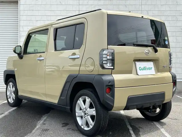 ダイハツ タフト G 新潟県 2020(令2)年 2.1万km サンドベージュメタリック ガラスルーフ/衝突軽減/社外ナビ/(AM/FM/CD/BT/ワンセグ)/バックカメラ/アイドリングストップ/コーナーセンサー/ルーフレール/シートヒーター/革巻きステアリング/ステアリングスイッチ/AUTOライト/LEDヘッドライト/フォグランプ/横滑り防止/プッシュスタート/スマートキー