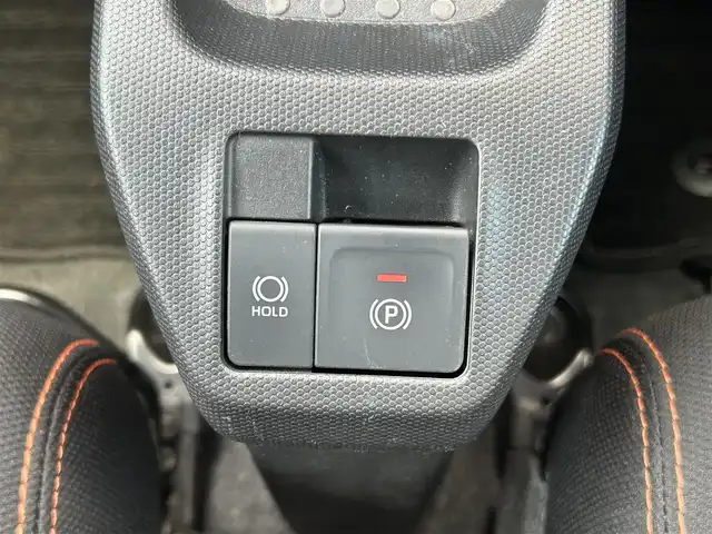ダイハツ タフト G 新潟県 2020(令2)年 2.1万km サンドベージュメタリック ガラスルーフ/衝突軽減/社外ナビ/(AM/FM/CD/BT/ワンセグ)/バックカメラ/アイドリングストップ/コーナーセンサー/ルーフレール/シートヒーター/革巻きステアリング/ステアリングスイッチ/AUTOライト/LEDヘッドライト/フォグランプ/横滑り防止/プッシュスタート/スマートキー