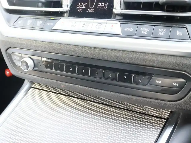 ＢＭＷ ３２０ｉ Mスポーツ 宮城県 2019(平31)年 6.9万km ミネラルグレー 純正ナビ/・ＢＴ・ＵＳＢ・screen mirroring/バックカメラ/・パーキングアシスト/前後コーナーセンサー/インテリジェントセーフティ/パワートランク/ハーフレザーシート/・左右パワーシート・シートヒーター/アダプティブクルーズコントロール/コンフォートアクセス/ワイヤレス充電/オートブレーキホールド/オートハイビーム/パドルシフト/ミラー一体型ＥＴＣ/ドライビングモード/ＬＥＤヘッドライト/前後フォグライト