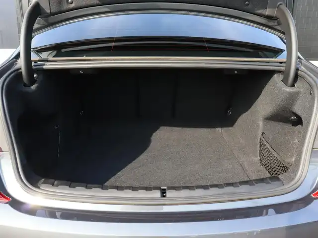 ＢＭＷ ３２０ｉ Mスポーツ 宮城県 2019(平31)年 6.9万km ミネラルグレー 純正ナビ/・ＢＴ・ＵＳＢ・screen mirroring/バックカメラ/・パーキングアシスト/前後コーナーセンサー/インテリジェントセーフティ/パワートランク/ハーフレザーシート/・左右パワーシート・シートヒーター/アダプティブクルーズコントロール/コンフォートアクセス/ワイヤレス充電/オートブレーキホールド/オートハイビーム/パドルシフト/ミラー一体型ＥＴＣ/ドライビングモード/ＬＥＤヘッドライト/前後フォグライト