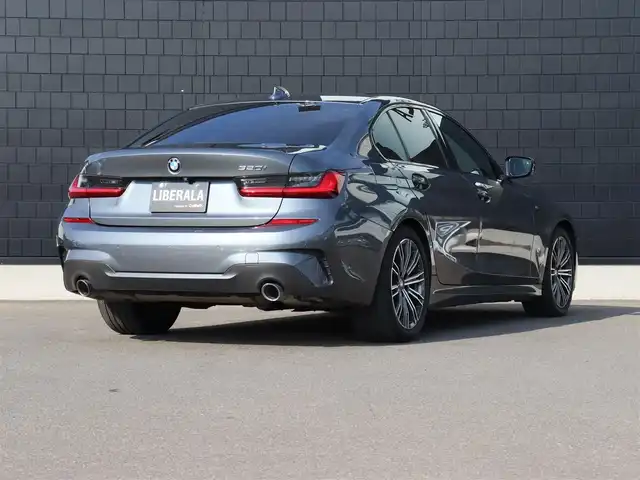 ＢＭＷ ３２０ｉ Mスポーツ 宮城県 2019(平31)年 6.9万km ミネラルグレー 純正ナビ/・ＢＴ・ＵＳＢ・screen mirroring/バックカメラ/・パーキングアシスト/前後コーナーセンサー/インテリジェントセーフティ/パワートランク/ハーフレザーシート/・左右パワーシート・シートヒーター/アダプティブクルーズコントロール/コンフォートアクセス/ワイヤレス充電/オートブレーキホールド/オートハイビーム/パドルシフト/ミラー一体型ＥＴＣ/ドライビングモード/ＬＥＤヘッドライト/前後フォグライト