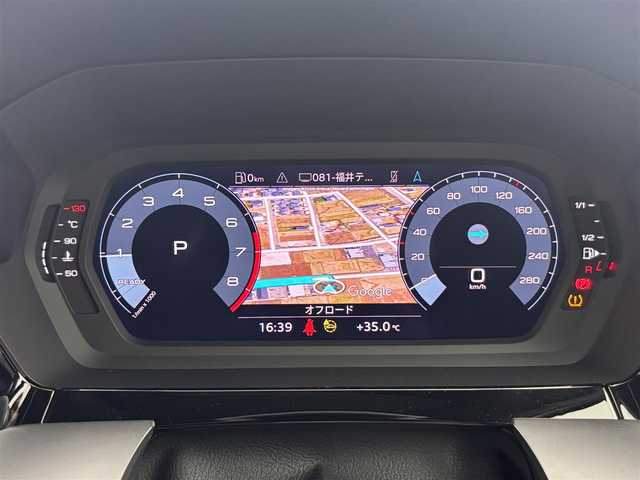 アウディ アウディ Ａ３ スポーツバック30TFSI 福井県 2024(令6)年 0.7万km 白 ナビゲーションパッケージ/MMIナビゲーションシステム/バーチャルコックピット/デジタルTVチューナー/ビルトインETC2.0/アウディサウンドシステム/スマートフォンインターフェイス/コンビニエンスパッケージ/バックカメラ/LEDヘッドライトパッケージ/オートライト/オートハイビーム/シートヒーター /アシスタンスパッケージ/ブラインドスポットモニター/ドライブモードセレクト/前後コーナーセンサー/パドルシフト/アダプティブクルーズコントロール/スマートキー/プリクラッシュセーフティ
