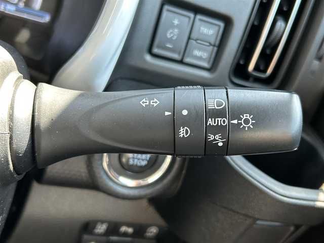 スズキ ハスラー HYBRID X ターボ 新潟県 2020(令2)年 7.1万km クールカーキPM 衝突軽減/全方位カメラ/9インチナビ/(フルセグ/Bluetooth/AM/FM/CD/DVD）/ETC/クルーズコントロール（追従有）/シートヒーター（DN席）/革巻きステアリング/パドルシフト/ステアリングスイッチ/LEDライト/オートライト/フォグランプ/アイドリングストップ/レーンキープアシスト/コーナーセンサー（後方）/横滑り防止/プッシュスタート/スマートキー/社外アルミスタットレスタイヤ（積込)/（175/65/15）