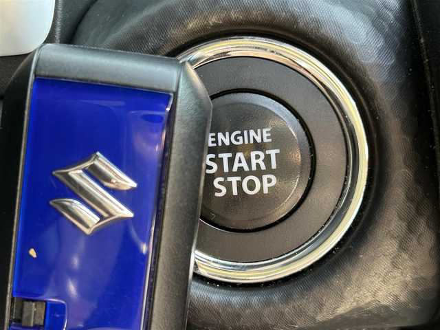 スズキ ハスラー HYBRID X ターボ 新潟県 2020(令2)年 7.1万km クールカーキPM 衝突軽減/全方位カメラ/9インチナビ/(フルセグ/Bluetooth/AM/FM/CD/DVD）/ETC/クルーズコントロール（追従有）/シートヒーター（DN席）/革巻きステアリング/パドルシフト/ステアリングスイッチ/LEDライト/オートライト/フォグランプ/アイドリングストップ/レーンキープアシスト/コーナーセンサー（後方）/横滑り防止/プッシュスタート/スマートキー/社外アルミスタットレスタイヤ（積込)/（175/65/15）
