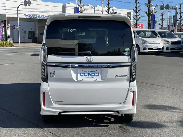 ホンダ Ｎ ＢＯＸ G L ホンダセンシング 東京都 2019(令1)年 10万km プラチナホワイトパール (株)IDOMが運営する【じしゃロン昭島店】の自社ローン対象車両になります。こちらは現金ご利用時の価格です。自社ローンご希望の方は別途その旨お申付け下さい。/純正ナビ（メモリ・ＤＶＤ・ＴＶ）/バックカメラ/片側パワースライドドア/ＥＴＣ/ドライブレコーダー（前のみ）/スマートキー/エンジンスタートボタン