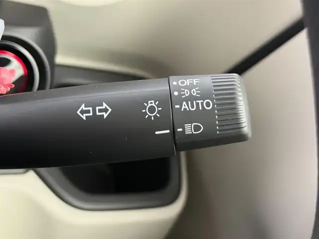 ホンダ Ｎ ＢＯＸ ファッションスタイル 愛知県 2025(令7)年 0.1千km プレミアムアイボリーパールⅡ 純正9型ナビ（フルセグ、CD、DVD、Bluetooth）/Bカメラ/両側パワスラドア/ACC/電子パーキング/オートホールド/衝突軽減ブレーキ/レーンキープアシスト/オートハイビーム/LEDヘッドライト/シートヒーター（D+N)/コーナーセンサー/スマートキー/フォグライト/オートライト/横滑り防止装置