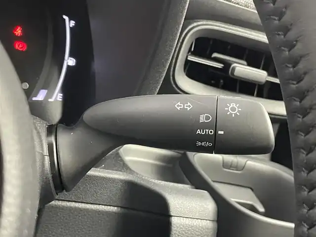 トヨタ シエンタ Z 埼玉県 2025(令7)年 0.2万km アーバンカーキ 純正10.5インチディスプレイオーディオ/ フルセグTV Bluetooth Miracast/パノラミックビューモニター/プリクラッシュセーフティ/レーンディパーチャーアラート/レーダークルーズコントロール/ブラインドスポットモニター/クリアランスソナー /両側パワースライドドア/ドライブレコーダー/LEDオートライト/ビルトインETC