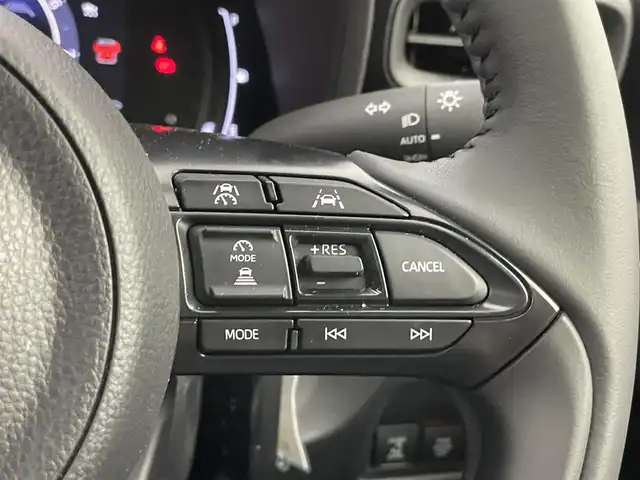 トヨタ シエンタ Z 埼玉県 2025(令7)年 0.2万km アーバンカーキ 純正10.5インチディスプレイオーディオ/ フルセグTV Bluetooth Miracast/パノラミックビューモニター/プリクラッシュセーフティ/レーンディパーチャーアラート/レーダークルーズコントロール/ブラインドスポットモニター/クリアランスソナー /両側パワースライドドア/ドライブレコーダー/LEDオートライト/ビルトインETC