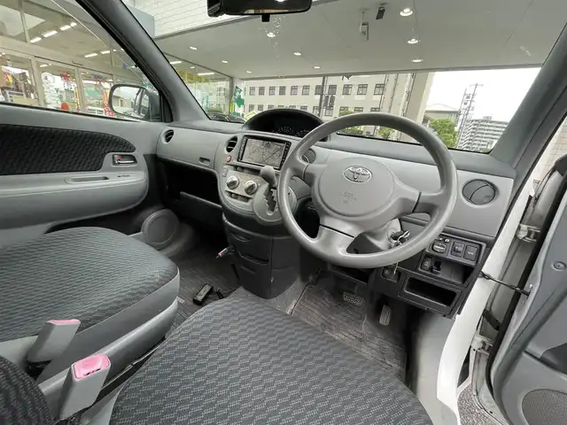 トヨタ シエンタ X LTD 岡山県 2008(平20)年 14.9万km ホワイトパールクリスタルシャイン 登録時走行距離148802km/純正SDナビ/(AM/FM/DISC/TV)/バックカメラ/ETC/片側パワースライドドア/リモコンキー/スペアキー/パワーウィンドウ/パワーステアリング/キセノンヘッドライト/保証書/取扱説明書/記録簿