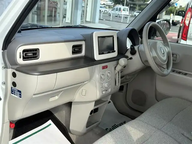 スズキ ラパン L 香川県 2017(平29)年 5.4万km ピュアホワイトP SDナビ/ドライブレコーダー/スマートキー/レーダーブレーキサポート/アイドリングストップ/シートシーター/パワーステアリング/パワーウィンドウ/純正フロアマット