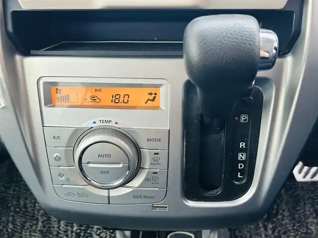 スズキ ハスラー J 岡山県 2019(令1)年 12.9万km ブルーイッシュブラックパール3 (株)IDOMが運営する【じしゃロン岡山店】の自社ローン専用車両になります。こちらは現金またはオートローンご利用時の価格です。自社ローンご希望の方は別途その旨お申付け下さい/7インチナビ/バックカメラ/Bluetooth/スペアキー1本/フルセグ/ETC