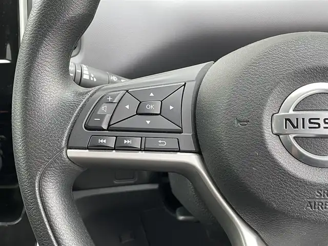 日産 セレナ e－パワー XV 宮崎県 2020(令2)年 3.5万km ホワイト 純正ナビ/フルセグTV/両側パワースライドドア/アラウンドビューモニター/ビルトインETC/ドライブレコーダー/クルーズコントロール/コーナーセンサー/全方位運転支援システム/・衝突被害軽減ブレーキ/・踏み間違い衝突防止/・車線逸脱防止支援/・後方衝突防止支援/・標識検知/ふらつき警報/SRSエアバッグ(カーテン/サイド)/織物/トリコットコンビシート/パーソナルテーブル/USB電源ソケット/純正15インチアルミホイール/インテリジェントキー/プッシュパワースターター/禁煙車