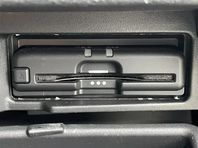 日産 セレナ e－パワー XV 宮崎県 2020(令2)年 3.5万km ホワイト 純正ナビ/フルセグTV/両側パワースライドドア/アラウンドビューモニター/ビルトインETC/ドライブレコーダー/クルーズコントロール/コーナーセンサー/全方位運転支援システム/・衝突被害軽減ブレーキ/・踏み間違い衝突防止/・車線逸脱防止支援/・後方衝突防止支援/・標識検知/ふらつき警報/SRSエアバッグ(カーテン/サイド)/織物/トリコットコンビシート/パーソナルテーブル/USB電源ソケット/純正15インチアルミホイール/インテリジェントキー/プッシュパワースターター/禁煙車