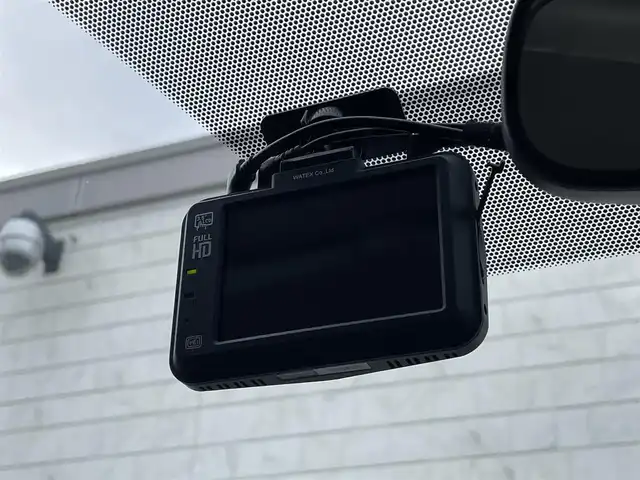 日産 セレナ e－パワー XV 宮崎県 2020(令2)年 3.5万km ホワイト 純正ナビ/フルセグTV/両側パワースライドドア/アラウンドビューモニター/ビルトインETC/ドライブレコーダー/クルーズコントロール/コーナーセンサー/全方位運転支援システム/・衝突被害軽減ブレーキ/・踏み間違い衝突防止/・車線逸脱防止支援/・後方衝突防止支援/・標識検知/ふらつき警報/SRSエアバッグ(カーテン/サイド)/織物/トリコットコンビシート/パーソナルテーブル/USB電源ソケット/純正15インチアルミホイール/インテリジェントキー/プッシュパワースターター/禁煙車