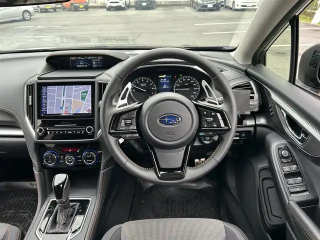 スバル ＸＶ ハイブリッド 2．0e－L アイサイト 愛知県 2022(令4)年 5.5万km クリスタルブラックシリカ ワンオーナー/純正メモリナビ/フルセグテレビ/バックカメラ/Bluetooth/ウィンカーミラー/クルーズコントロール/プッシュスタート/シートヒーター/レザーステアリング/パドルシフト/衝突軽減ブレーキ/レーンキープ/BSM
