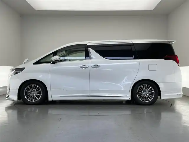 トヨタ アルファードハイブリット G Fパッケージ 愛知県 2021(令3)年 3.8万km ホワイトパールクリスタルシャイン 純正９インチディスプレイオーディオ/モデリスタエアロ/TEIN車高調/３眼LED/純正後席モニター/トヨタセーフティセンス/ベンチレーション/ベージュ革シート/パワーバックドア/パワーシート/両側パワースライドドア/バックカメラ/カーテンエアバック/AC100V電源/ETC/純正アルミホイール/フルセグTV/DVD/禁煙車