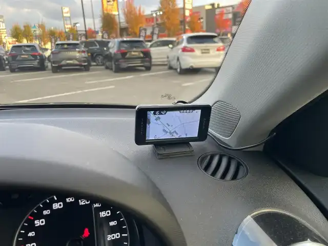 アウディ Ａ１ スポーツバック 1．4TFSI 福岡県 2012(平24)年 8.5万km ワインⅡ 純正ナビ/ETC/オートライト/パドルシフト/プッシュスタート/社外レーダー/ドラレコ/スペアキー