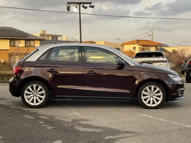 アウディ Ａ１ スポーツバック 1．4TFSI 福岡県 2012(平24)年 8.5万km ワインⅡ 純正ナビ/ETC/オートライト/パドルシフト/プッシュスタート/社外レーダー/ドラレコ/スペアキー