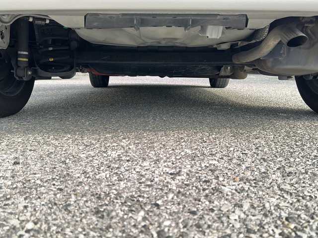 トヨタ アクア S 大阪府 2013(平25)年 11.3万km シルバーM 純正SDナビ/BTオーディオ/CD/DVD/バックカメラ/オートライト/ドライブレコーダー/ETC/ステアリングスイッチ/ライトレベライザー/電動格納ミラー/フロアマット/ドアバイザー/スマートキープッシュスタート/スペアキー