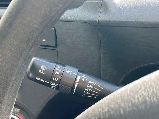 トヨタ アクア S 大阪府 2013(平25)年 11.3万km シルバーM 純正SDナビ/BTオーディオ/CD/DVD/バックカメラ/オートライト/ドライブレコーダー/ETC/ステアリングスイッチ/ライトレベライザー/電動格納ミラー/フロアマット/ドアバイザー/スマートキープッシュスタート/スペアキー