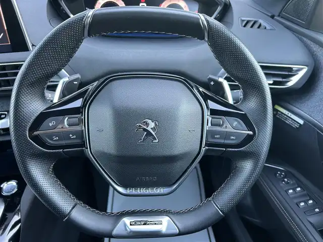 プジョー ５００８ GTライン ブルーHDi 石川県 2021(令3)年 4.6万km パール 衝突軽減ブレーキ/アダプティブクルーズコントロール/ブラインドスポットモニター/ＡｐｐｌｅＣａｒＰｌａｙ/バックカメラ/クリアランスソナー/オートマチックテールゲート/ＬＥＤライト/マッサージシート