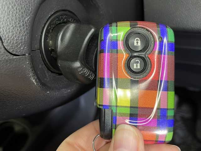 ダイハツ ミラ ココア プラスX リミテッド 広島県 2015(平27)年 4.8万km シャイニングレッド 禁煙車/純正ナビ/バックカメラ/ＤＶＤ/ワンセグ/ＬＥＤヘッドライト/フォグランプ/Ｂｌｕｅｔｏｏｔｈ/電動格納ミラー/フロアマット/横滑り防止装置/ルーフレール/ベンチシート/純正１４インチホイールキャップ/エアバッグ(運転席/助手席)