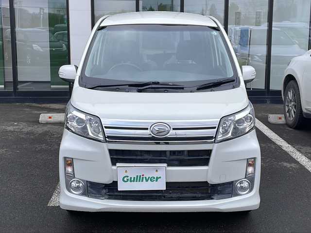 ダイハツ ムーヴ カスタム X SA 道東・釧路十勝 2013(平25)年 2.3万km パールホワイトⅢ ・４WD/・寒冷地仕様/・社外オーディオ（AM/FM/CD/ipod）/・アイドリングストップ/・衝突被害軽減ブレーキ/・スマートキー/・プッシュスタート/・LEDヘッドライト/・オートライト/・横滑り防止装置/・フロントフォグ/・ヘッドライトレベライザー/・社外１４インチAW/・電動格納ミラー/・ドアバイザー