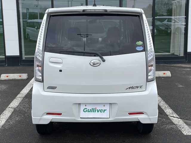 ダイハツ ムーヴ カスタム X SA 道東・釧路十勝 2013(平25)年 2.3万km パールホワイトⅢ ・４WD/・寒冷地仕様/・社外オーディオ（AM/FM/CD/ipod）/・アイドリングストップ/・衝突被害軽減ブレーキ/・スマートキー/・プッシュスタート/・LEDヘッドライト/・オートライト/・横滑り防止装置/・フロントフォグ/・ヘッドライトレベライザー/・社外１４インチAW/・電動格納ミラー/・ドアバイザー