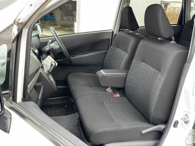 ダイハツ ムーヴ カスタム X SA 道東・釧路十勝 2013(平25)年 2.3万km パールホワイトⅢ ・４WD/・寒冷地仕様/・社外オーディオ（AM/FM/CD/ipod）/・アイドリングストップ/・衝突被害軽減ブレーキ/・スマートキー/・プッシュスタート/・LEDヘッドライト/・オートライト/・横滑り防止装置/・フロントフォグ/・ヘッドライトレベライザー/・社外１４インチAW/・電動格納ミラー/・ドアバイザー