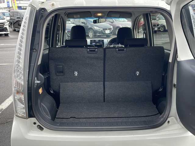 ダイハツ ムーヴ カスタム X SA 道東・釧路十勝 2013(平25)年 2.3万km パールホワイトⅢ ・４WD/・寒冷地仕様/・社外オーディオ（AM/FM/CD/ipod）/・アイドリングストップ/・衝突被害軽減ブレーキ/・スマートキー/・プッシュスタート/・LEDヘッドライト/・オートライト/・横滑り防止装置/・フロントフォグ/・ヘッドライトレベライザー/・社外１４インチAW/・電動格納ミラー/・ドアバイザー