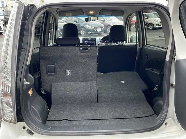 ダイハツ ムーヴ カスタム X SA 道東・釧路十勝 2013(平25)年 2.3万km パールホワイトⅢ ・４WD/・寒冷地仕様/・社外オーディオ（AM/FM/CD/ipod）/・アイドリングストップ/・衝突被害軽減ブレーキ/・スマートキー/・プッシュスタート/・LEDヘッドライト/・オートライト/・横滑り防止装置/・フロントフォグ/・ヘッドライトレベライザー/・社外１４インチAW/・電動格納ミラー/・ドアバイザー