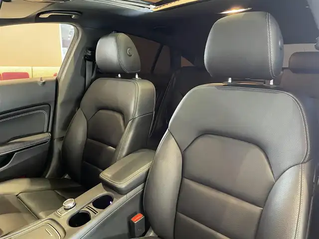 メルセデス・ベンツ ＣＬＡ２２０ Sブレイク 4MATIC 道央・札幌 2018(平30)年 3.9万km コスモスブラック メタリックペイント/プレミアムパッケージ/　・パノラミックスライディングルーフ/　・harman/kardonサラウンド/　・メモリー付フルパワーシート/　・電動ランバーサポート/　・アンビエントライト/レーダーセーフティパッケージ/　・ACC/　・PRE-SAFE/　・ブラインドスポットアシスト/　・レーンキープアシスト/純正HDDナビ/フルセグTV/CD/DVD/SD/USB/Bluetooth/バックカメラ/パークトロニック/パーキングパイロット/LEDヘッドライト/パワーテールゲート