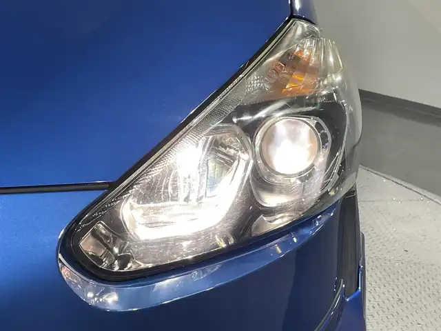 トヨタ シエンタ ハイブリッド G 愛知県 2017(平29)年 3.1万km コバルトブルーメタリック 純正ナビ(NSZT-W66T)/(ラジオ/SD/Bluetooth/地デジ/CD・DVD再生）/モデリスタフルエアロ　/トヨタセーフティセンス　/　　-衝突軽減ブレーキ　/　　-レーンディパーチャーアラート/　　-オートマチックハイビーム/両側パワースライドドア　/ＡＣ１００Ｖ　/ビルトインＥＴＣ　/ドライブレコーダー　/純正フロアマット/ＩＳＯＦＩＸ/ステアリングスイッチ