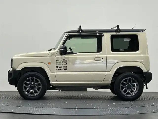 スズキ ジムニー XC 愛媛県 2022(令4)年 2.2万km シフォンアイボリーメタリックブラック2トーンルーフ ・社外ディスプレイオーディオ/（ＡＭＦＭ・ＣＤ・ＢＴオーディオ）/・バックカメラ　/・純正マットガード　/・前後ドラレコ　/・ドリンクホルダー　/・ＥＴＣ