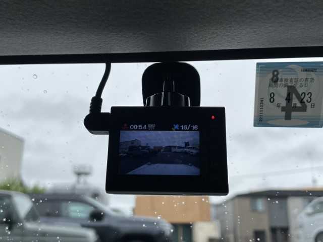 スズキ ジムニー シエラ JC 愛知県 2023(令5)年 0.9万km ピュアホワイトP AIS検査済み/【2507029674】/DAMD Little G ADVANCE コンプリート/DAMD アルミ/社外ナビ　CN-HZ885/CD/DVD/BT/バックカメラ/ドラレコ/シートカバー/ETC/BFグッドリッチ オールテレーン（社外）/Bratオリジナル 1インチリフトアップキット（社外）/フロントカメラ（社外）/社外パーツ取付有