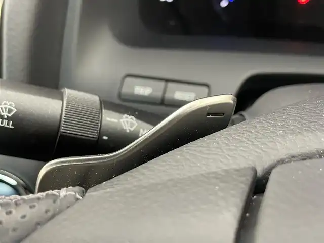レクサス ＬＳ 600h Fスポーツ 埼玉県 2014(平26)年 3.8万km ホワイトノーヴァガラスフレーク メーカーナビ　バックカメラ　黑レザー　ＢＳＭ　ビルトインＥＴＣ２．０　メモリシート　シートヒーター　ベンチレーション　ステアリングヒーター　パドルシフト　ＡＣ１００Ｖ　オートホールド　ＬＥＤライト　コーナーセンサー  スマートキー　オートライト　純正アルミホイール　純正フロアマット  スペアキー