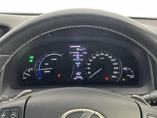 レクサス ＬＳ 600h Fスポーツ 埼玉県 2014(平26)年 3.8万km ホワイトノーヴァガラスフレーク メーカーナビ　バックカメラ　黑レザー　ＢＳＭ　ビルトインＥＴＣ２．０　メモリシート　シートヒーター　ベンチレーション　ステアリングヒーター　パドルシフト　ＡＣ１００Ｖ　オートホールド　ＬＥＤライト　コーナーセンサー  スマートキー　オートライト　純正アルミホイール　純正フロアマット  スペアキー