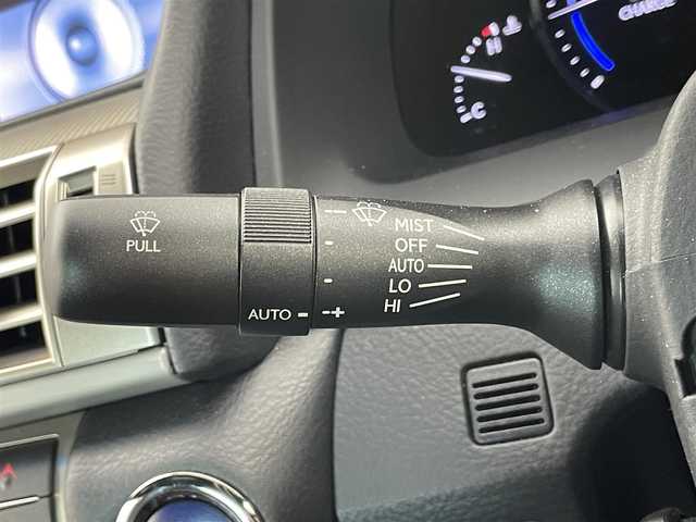 レクサス ＬＳ 600h Fスポーツ 埼玉県 2014(平26)年 3.8万km ホワイトノーヴァガラスフレーク メーカーナビ　バックカメラ　黑レザー　ＢＳＭ　ビルトインＥＴＣ２．０　メモリシート　シートヒーター　ベンチレーション　ステアリングヒーター　パドルシフト　ＡＣ１００Ｖ　オートホールド　ＬＥＤライト　コーナーセンサー  スマートキー　オートライト　純正アルミホイール　純正フロアマット  スペアキー