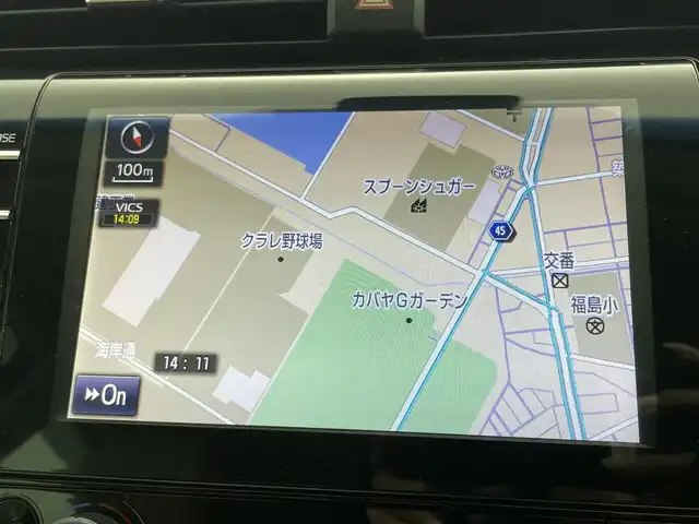 トヨタ カムリ G レザーパッケージ 岡山県 2017(平29)年 4.4万km プラチナホワイトパールマイカ トヨタセーフティーセンス/純正ナビ　/（CD/DVD/BT/SD/フルセグTV）/衝突軽減ブレーキ　/レーダークルーズコントロール　/本革シート/シートヒーター　/ビルドインＥＴＣ　/バックカメラ　/Ｂｌｕｅｔｏｏｔｈ　/フルセグＴＶ　/コーナーセンサー　/オートライト　/USB/スペアキー/スマートキー/チルトステアリング/ミラーヒーター/ブラインドスポットモニター/ISOFIX/パワーシート/プッシュスタート/取扱説明書/新車保証書/スマートキー×２