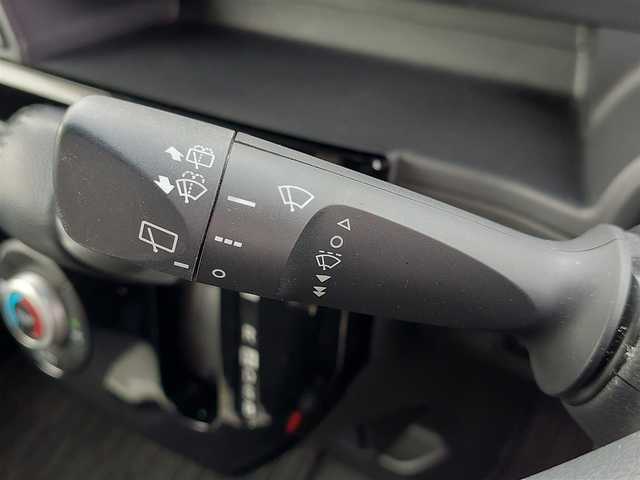ダイハツ ウェイク G ターボ SA Ⅱ 東京都 2016(平28)年 6.1万km ミストブルーマイカメタリック 純正ナビ〈NSZP-W66DE〉/・Bluetoothオーディオ/・フルセグＴＶ/・DVD/CD/バックカメラ/ETC/両側パワースライドドア/衝突被害軽減ブレーキ/コーナーセンサー/LEDヘッドライト/オートライト/純正14インチアルミホイール/アイドリングストップ/スマートキー/スペアキー