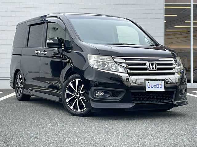 ホンダ ステップワゴン スパーダ Z クールスピリット 熊本県 2013(平25)年 10.5万km プレミアムスパークルブラックパール (株)IDOMが運営する【じしゃロン熊本店】の自社ローン専用車両になります/こちらは現金またはオートローンご利用時の価格です。自社ローンご希望の方は別途その旨お申付け下さい./純正9インチナビ/バックカメラ/ステアリングスイッチ/フリップダウンモニター/クルーズコントロール/パドルシフト/ハーフレザーシート/ETC