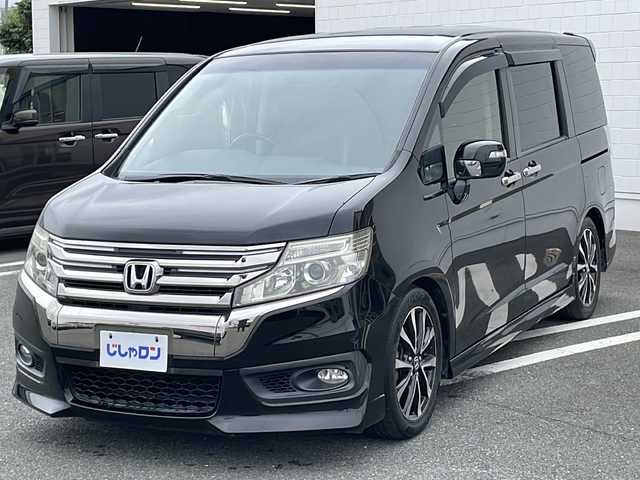 ホンダ ステップワゴン スパーダ Z クールスピリット 熊本県 2013(平25)年 10.5万km プレミアムスパークルブラックパール (株)IDOMが運営する【じしゃロン熊本店】の自社ローン専用車両になります/こちらは現金またはオートローンご利用時の価格です。自社ローンご希望の方は別途その旨お申付け下さい./純正9インチナビ/バックカメラ/ステアリングスイッチ/フリップダウンモニター/クルーズコントロール/パドルシフト/ハーフレザーシート/ETC