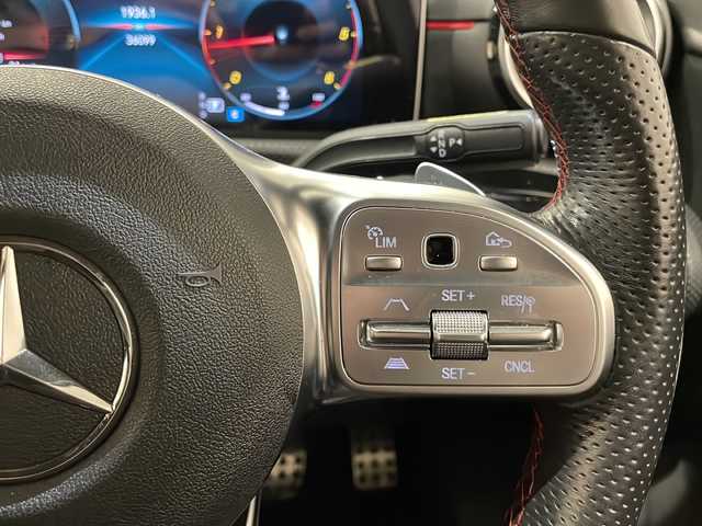 メルセデス・ベンツ Ｍ・ベンツ Ａ２００ｄ AMGライン 新潟県 2019(令1)年 3.6万km デジタルホワイト オプション/レーダーセーフティパッケージ/-アクティブディスタンスアシストディストロニック /-アクティブブレーキアシスト/-PRE SAFE/-アクティブブラインドスポットアシスト/-アクティブレーンキーピングアシスト/-アクティブステアリングアシスト/ナビゲーションパッケージ/AMGライン/-AMGスタイリングパッケージ/-ロゴ付きキャリパー/-ステンレスペダル/-本革スポーツステアリング/-レザーDINAMICAシート/-18インチアルミホイール/-マルチビームLEDヘッドライト/-アダプティブハイビームアシストプラス/主要装備/バックカメラ/ETC2.0/パドルシフト/パワーシート/シートヒーター/ドライブレコーダー/社外AWスタッドレスあり